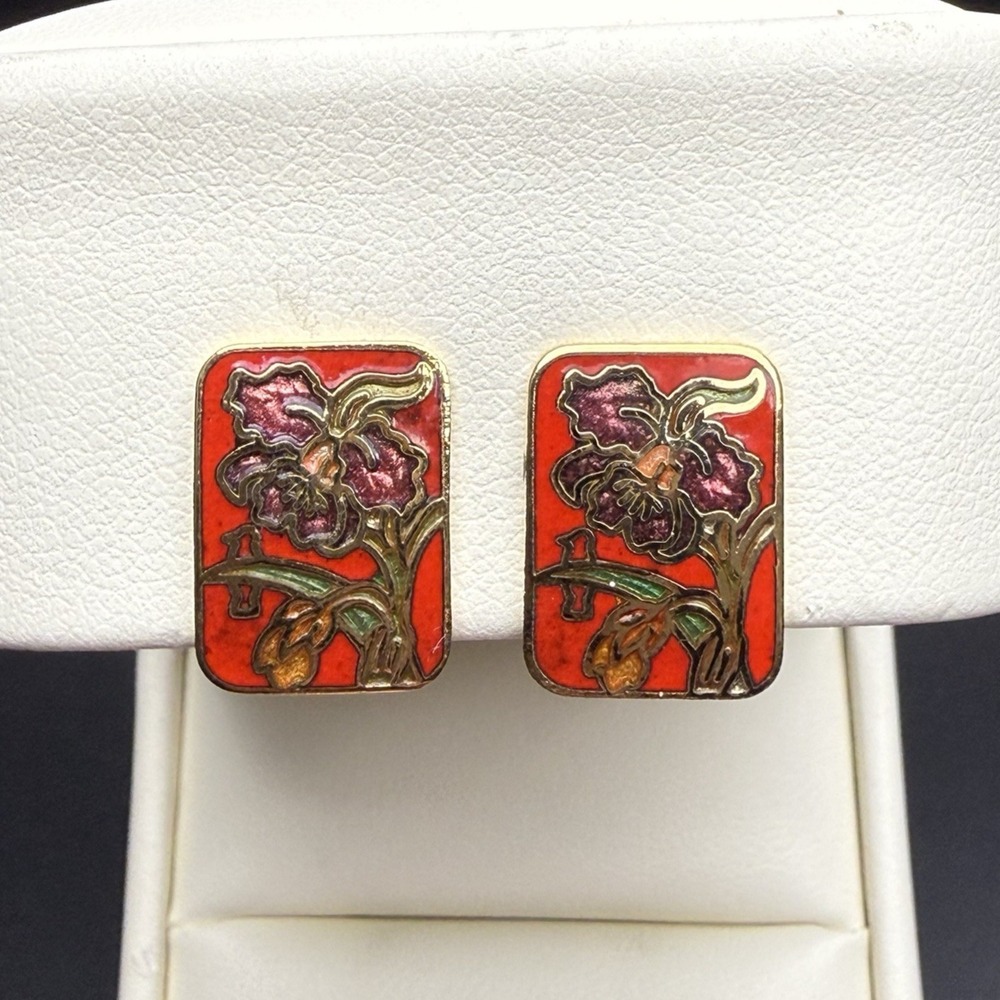 Vintage Gold Tone Red Orange Enamel Floral Cloisonné Clip On Earrings Dainty MCM